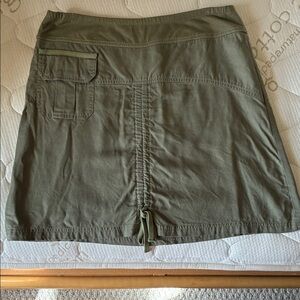 Athleta Green Women's Skort with Pocket